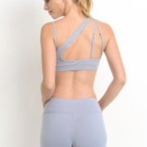 Asymmetric sports bar